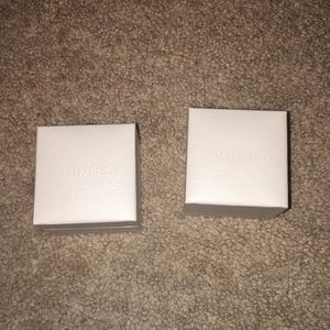 Pandora ring boxes